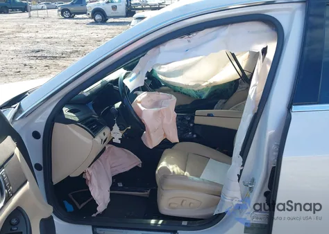 2017 Cadillac Cts Luxury z USA, uszkodzony, nr VIN 1G6AR5SS2H0140104